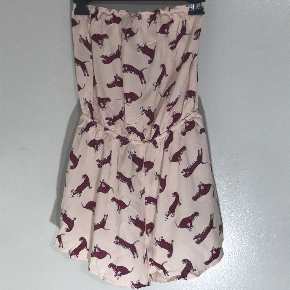 🆕 H&M romper, with a fun tiger pattern!